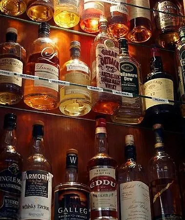 Hotel Logis Notre-dame - Restaurant Ouvert Midi Et Soir Sauf Dimanche Soir Danne-et-Quatre-Vents