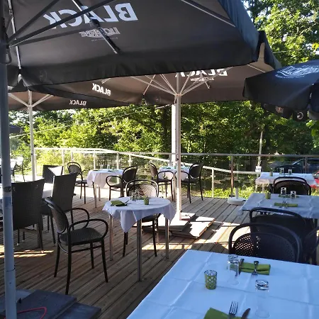 Logis Notre-dame - Restaurant Ouvert Midi Et Soir Sauf Dimanche Soir 3*