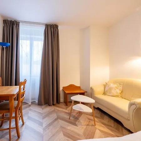 Logis Notre-dame - Restaurant Ouvert Midi Et Soir Sauf Dimanche Soir 3* 当和屈阿特雷-旺特