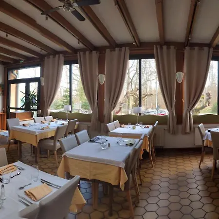 Logis Notre-dame - Restaurant Ouvert Midi Et Soir Sauf Dimanche Soir Hotel