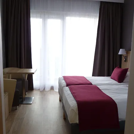 Logis Notre-dame - Restaurant Ouvert Midi Et Soir Sauf Dimanche Soir 3* 当和屈阿特雷-旺特