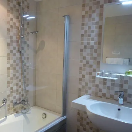 Logis Notre-dame - Restaurant Ouvert Midi Et Soir Sauf Dimanche Soir Hotel 3*