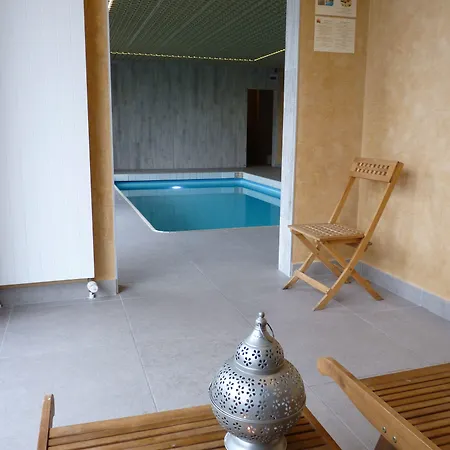 Logis Notre-dame - Restaurant Ouvert Midi Et Soir Sauf Dimanche Soir Hotel