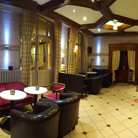 Logis Notre-dame - Restaurant Ouvert Midi Et Soir Sauf Dimanche Soir Hotel Danne-et-Quatre-Vents