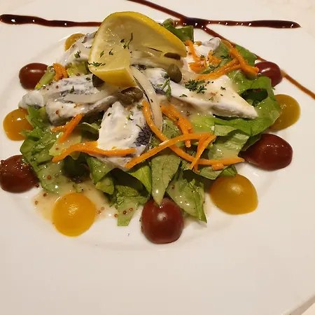 Logis Notre-dame - Restaurant Ouvert Midi Et Soir Sauf Dimanche Soir 当和屈阿特雷-旺特