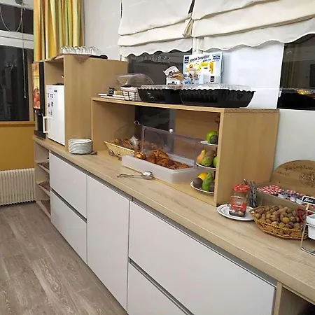 Logis Notre-dame - Restaurant Ouvert Midi Et Soir Sauf Dimanche Soir 3*