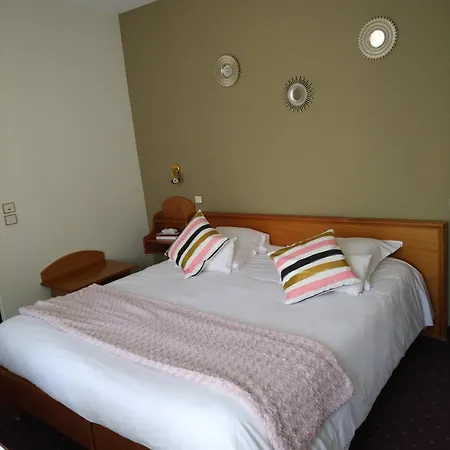 Logis Notre-dame - Restaurant Ouvert Midi Et Soir Sauf Dimanche Soir