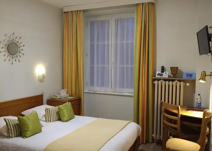 Hotel Logis Notre-dame - Restaurant Ouvert Midi Et Soir Sauf Dimanche Soir 3*