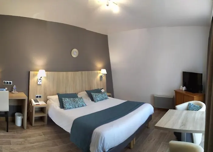 Logis Notre-dame - Restaurant Ouvert Midi Et Soir Sauf Dimanche Soir