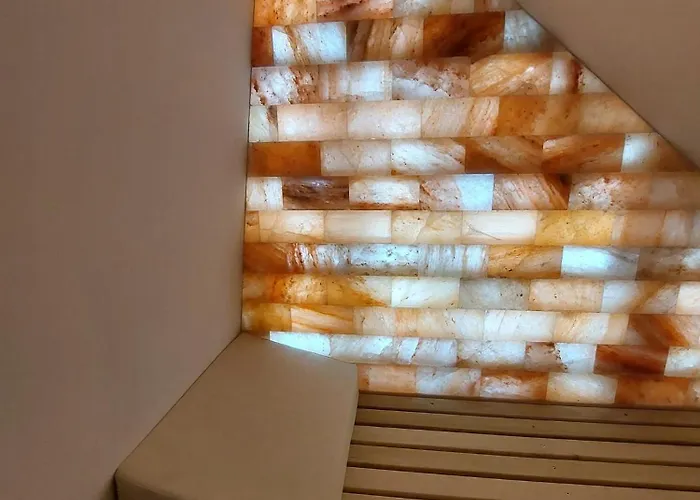 Logis Notre-dame - Restaurant Ouvert Midi Et Soir Sauf Dimanche Soir 酒店