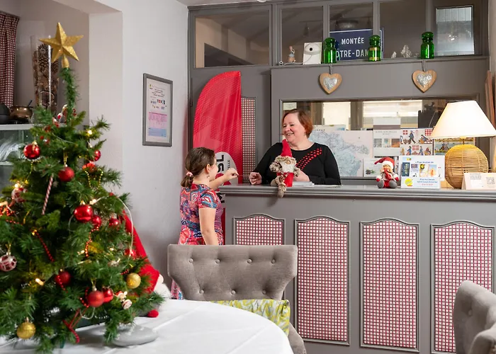 Logis Notre-dame - Restaurant Ouvert Midi Et Soir Sauf Dimanche Soir 3* Danne-et-Quatre-Vents