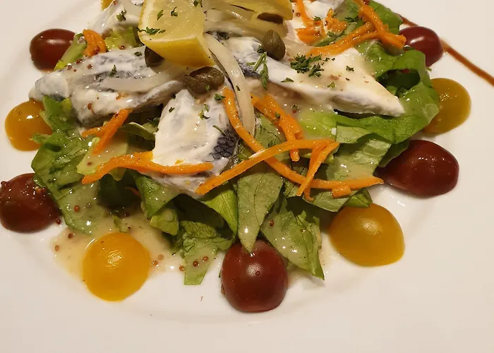 Logis Notre-dame - Restaurant Ouvert Midi Et Soir Sauf Dimanche Soir Danne-et-Quatre-Vents