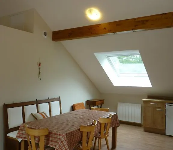 Logis Notre-dame - Restaurant Ouvert Midi Et Soir Sauf Dimanche Soir Danne-et-Quatre-Vents