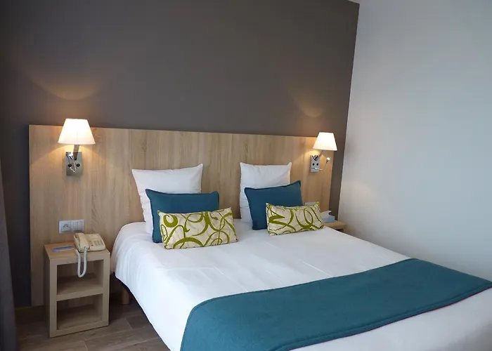 Hotel Logis Notre-dame - Restaurant Ouvert Midi Et Soir Sauf Dimanche Soir 3*