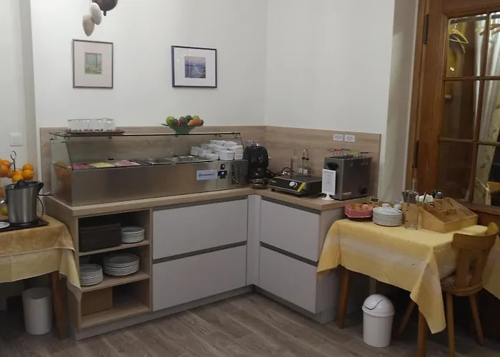 Logis Notre-dame - Restaurant Ouvert Midi Et Soir Sauf Dimanche Soir