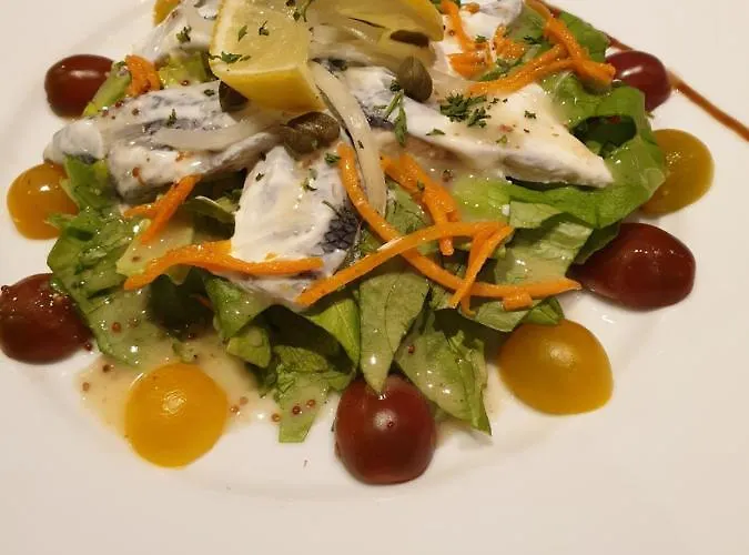 Logis Notre-dame - Restaurant Ouvert Midi Et Soir Sauf Dimanche Soir 酒店 3*