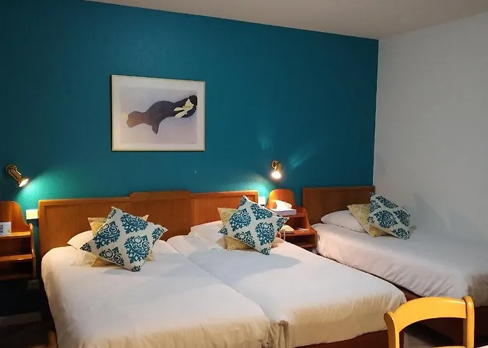 Logis Notre-dame - Restaurant Ouvert Midi Et Soir Sauf Dimanche Soir Danne-et-Quatre-Vents